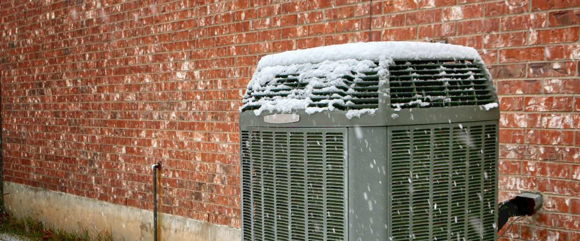 The Best Time to Buy an Air Conditioner: An Expert's Perspective