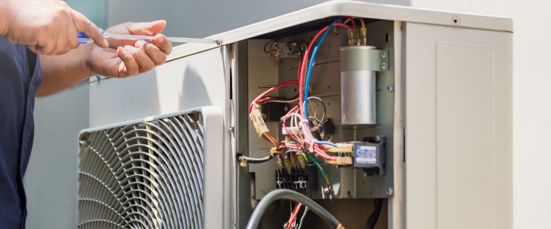 The Best Time to Replace Your AC Unit: An Expert's Perspective